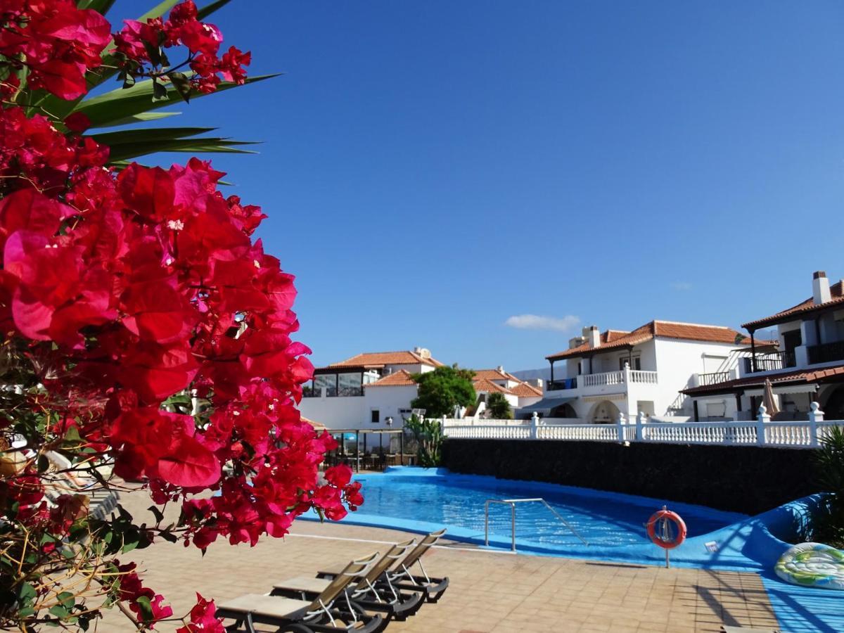 Las Americas Luxury Low-Cost Apartment With Terrace & Views Playa de las Américas Dış mekan fotoğraf
