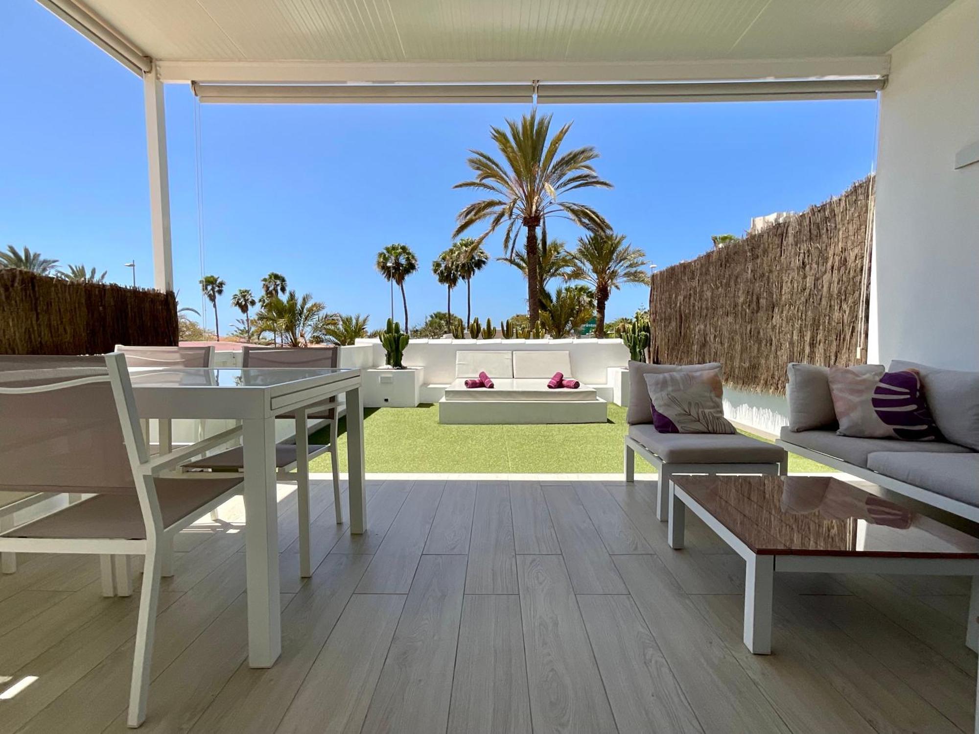 Las Americas Luxury Low-Cost Apartment With Terrace & Views Playa de las Américas Dış mekan fotoğraf